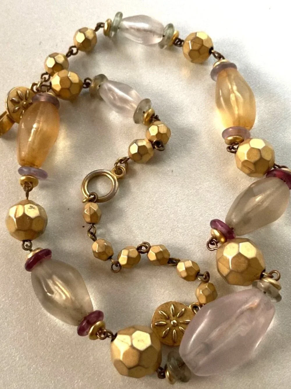 vintage Liz Claiborne classic pastel gilded beaded necklace